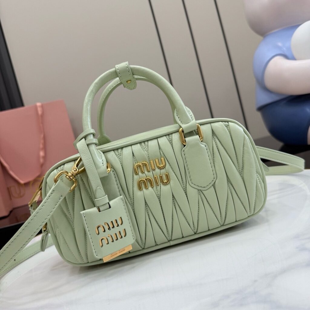 Miu Miu Bag Style 5BB142