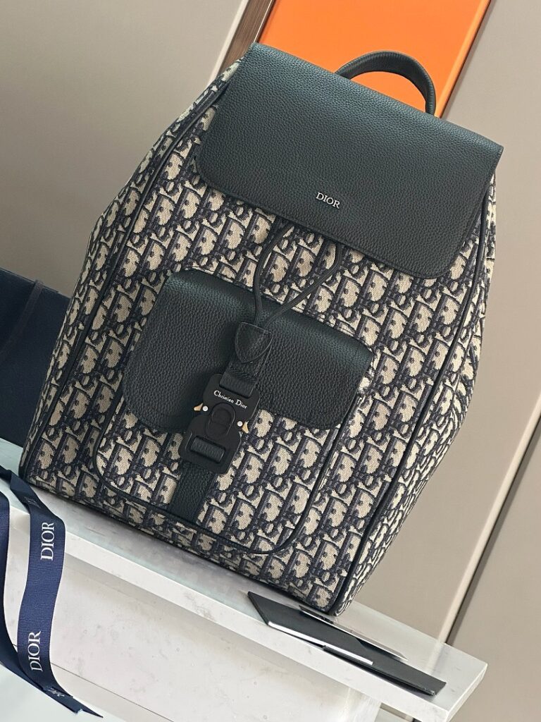 Dior Bag Style 238679402