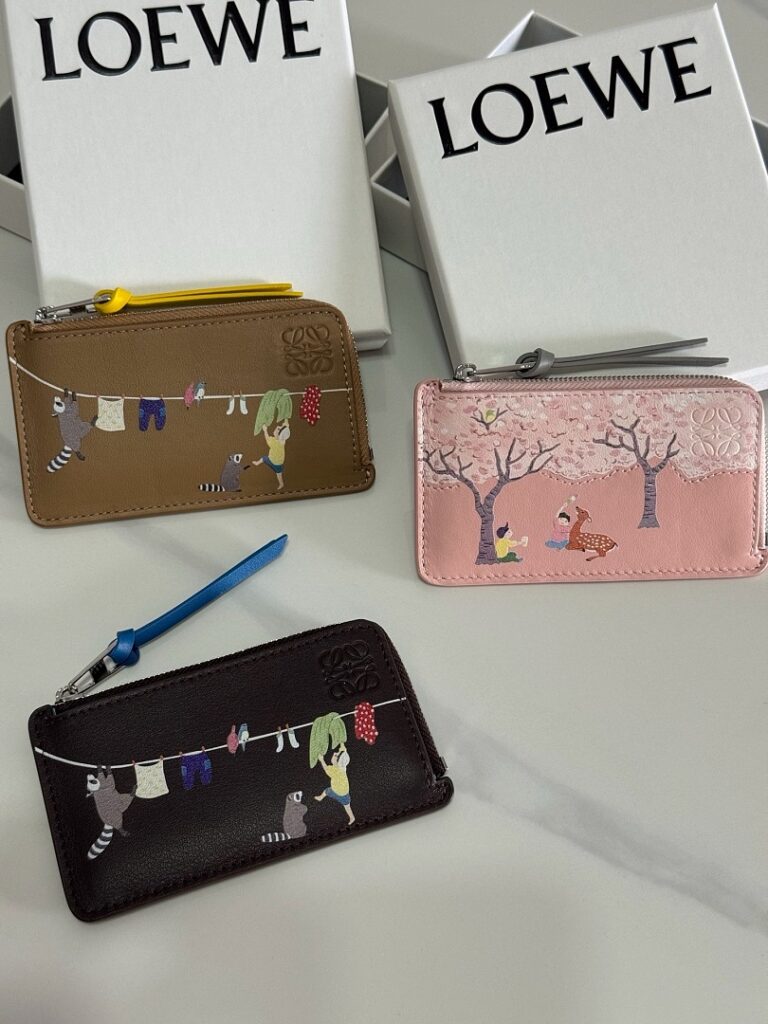 Loewe Bag Style 238700305