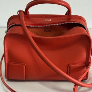Loewe Bag Style 1580