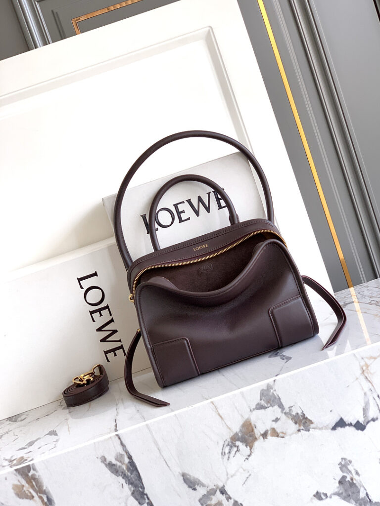 Loewe Bag Style 8802