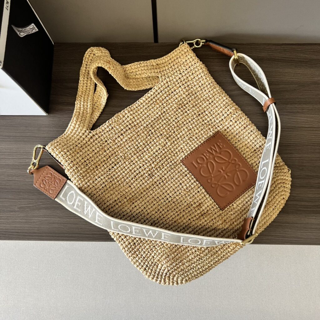 Loewe Bag Style 101131