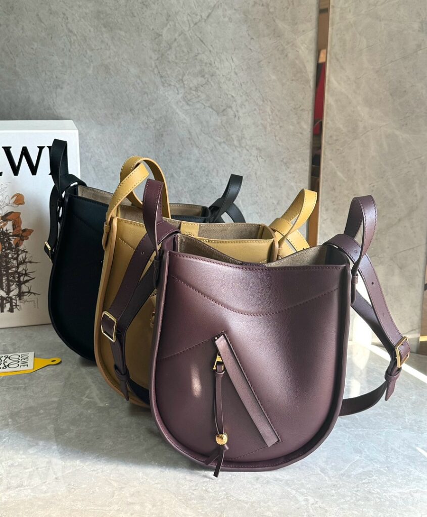 Loewe Bag Style 239404620
