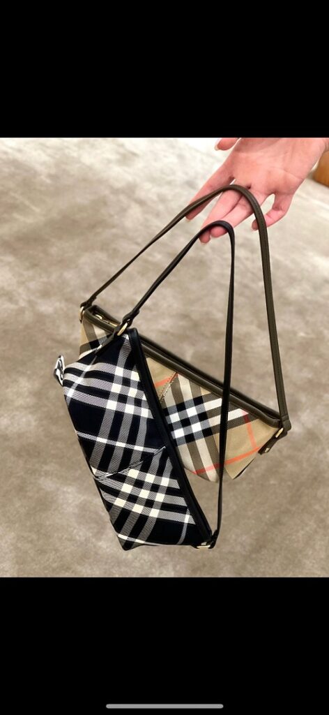 Burberry Bag Style 239404634