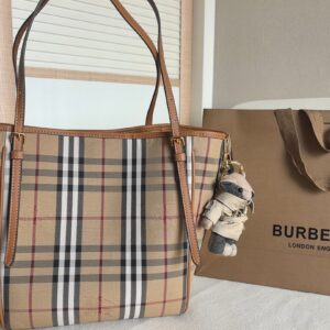 Burberry Bag Style 239414934