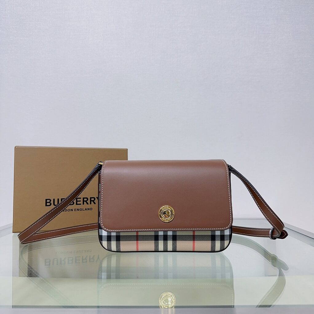 Burberry Bag Style 239415762