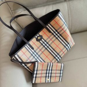 Burberry Bag Style 239417978