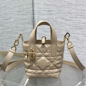 Dior Bag Style 239606758