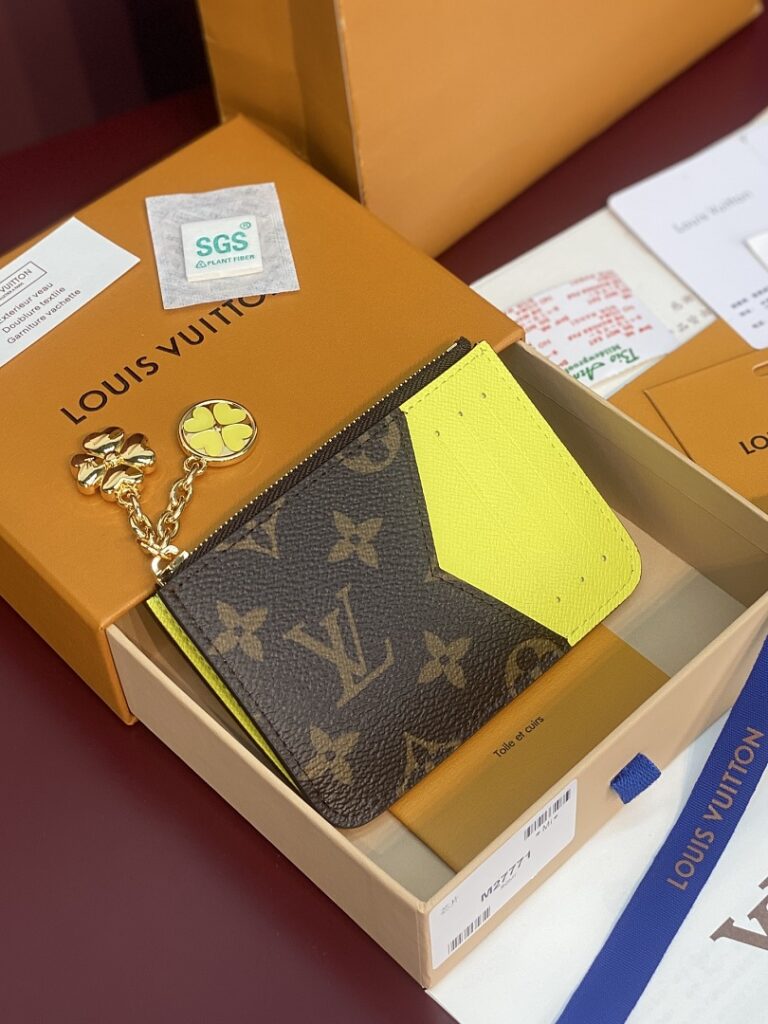 Louis Vuitton Bag Style M27771