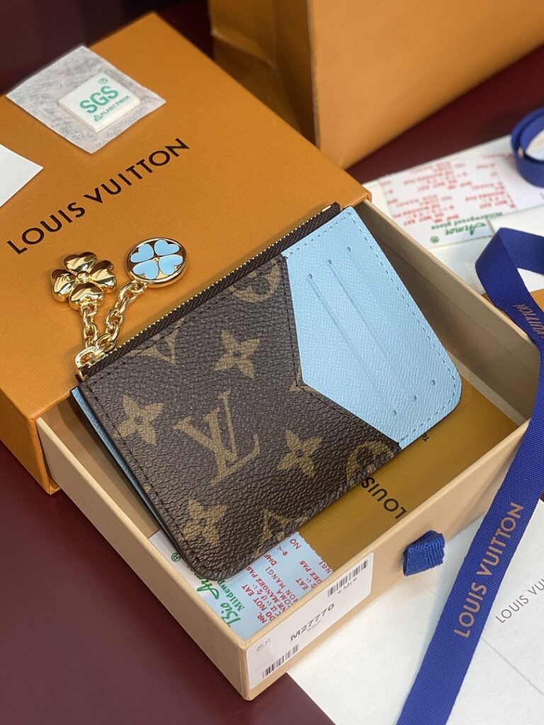 Louis Vuitton Bag Style M27770