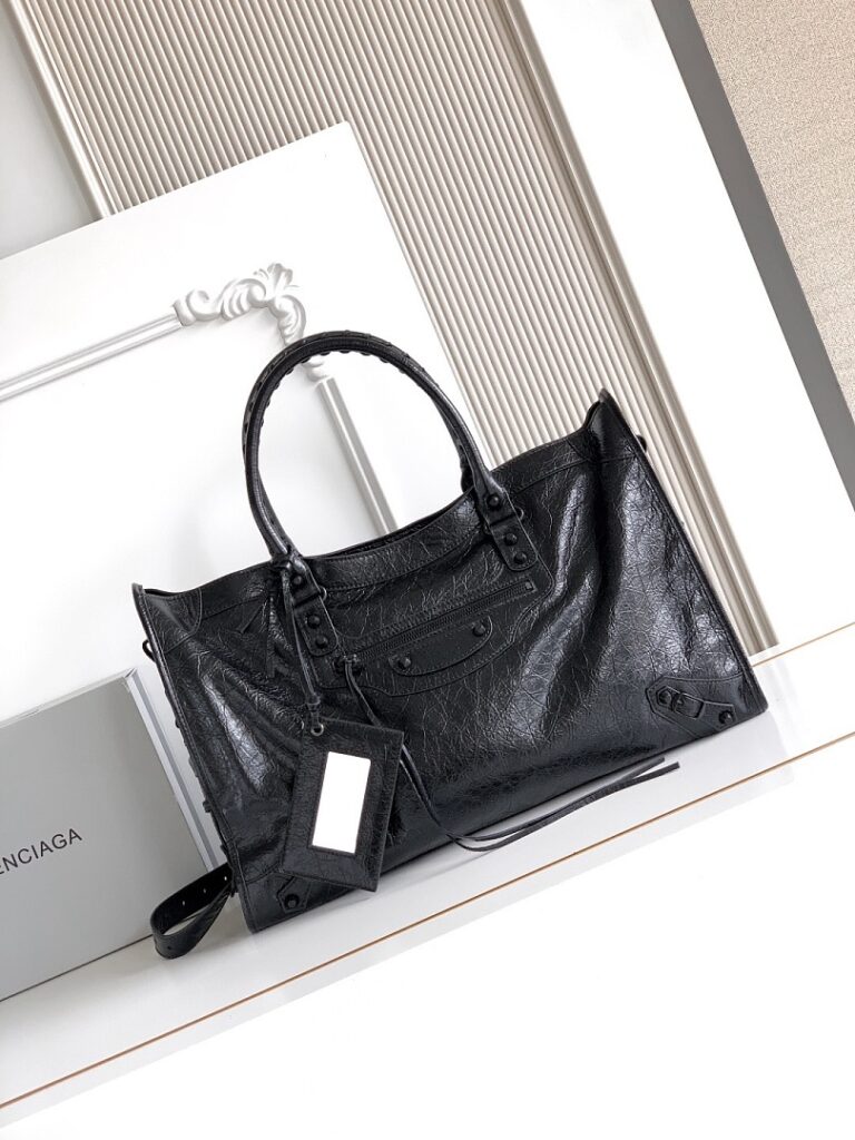 Loewe Bag Style 2022