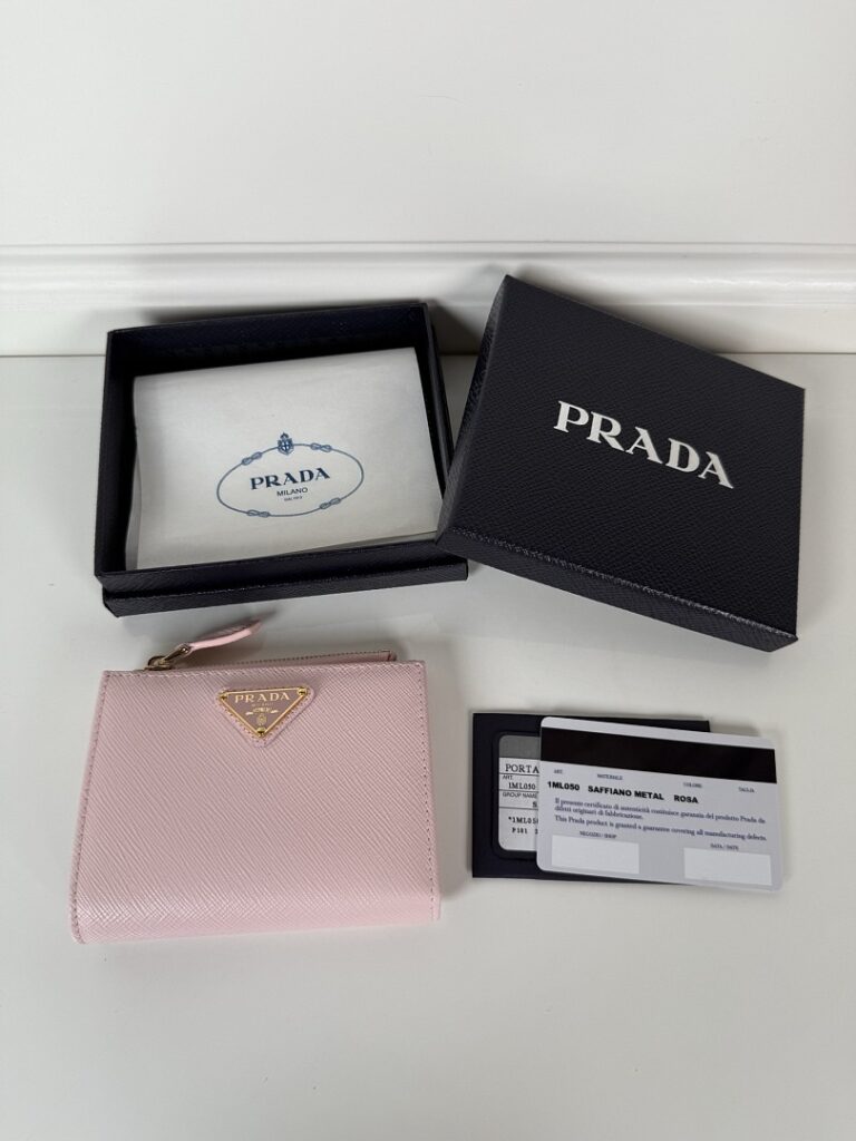 Prada Bag Style 1ML050