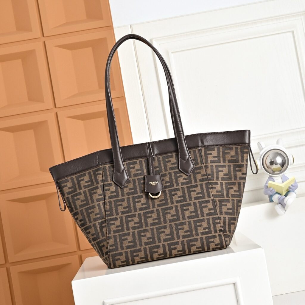 Fendi Bag Style 6001
