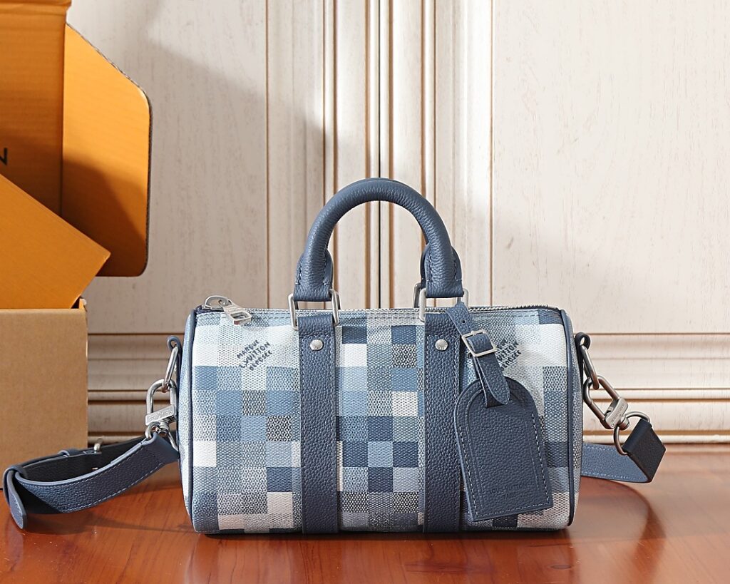 Louis Vuitton Bag Style M28600