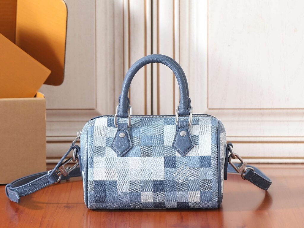 Louis Vuitton Bag Style M29050