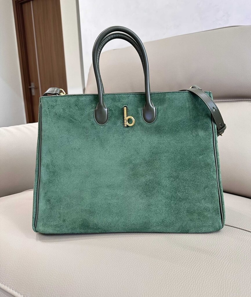 Burberry Bag Style 240963194