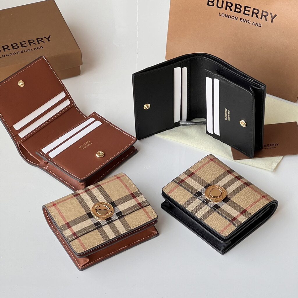 Burberry Bag Style 80704171