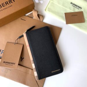 Burberry Bag Style 39961931