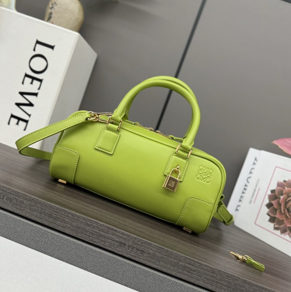 Loewe Bag Style 062417