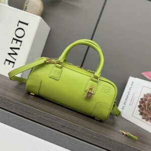 Loewe Bag Style 062417