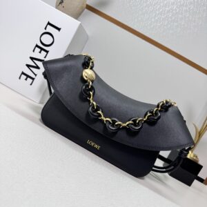 Loewe Bag Style 012518