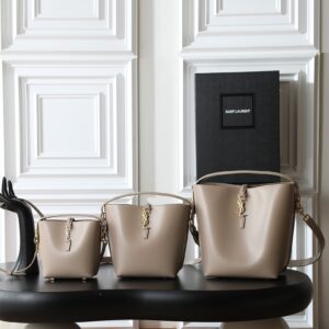 Saint Laurent Bag Style 765870
