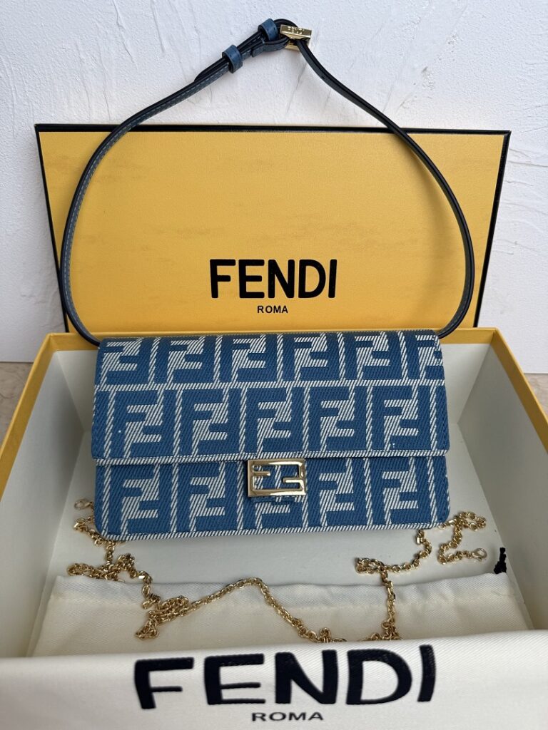 Fendi Bag Style 5039