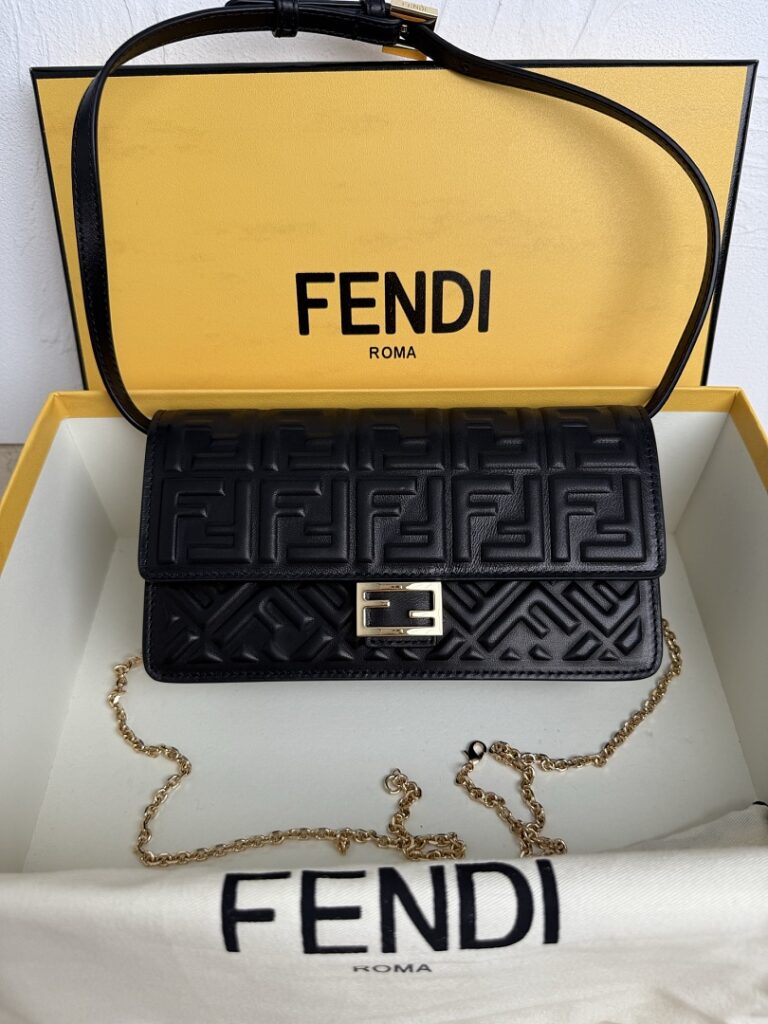 Fendi Bag Style 1028