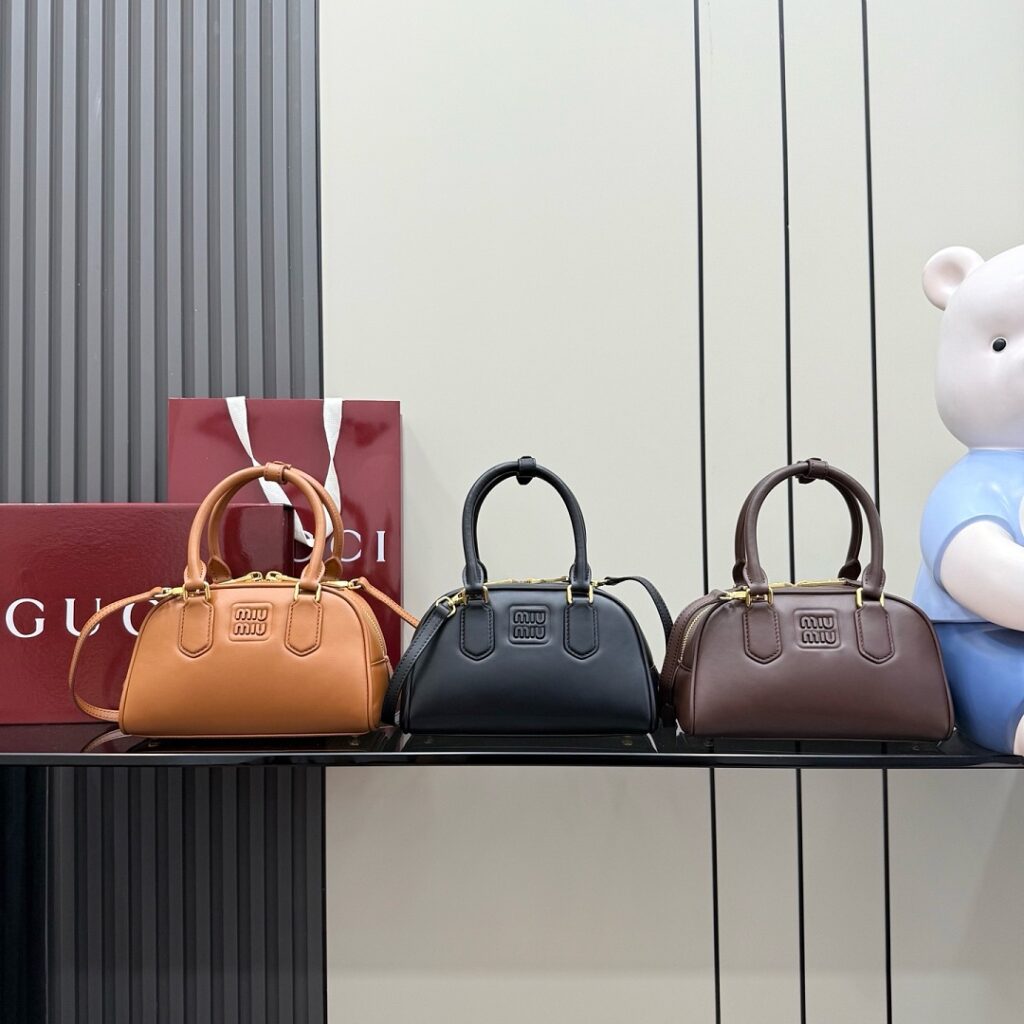 Miu Miu Bag Style 5BB191