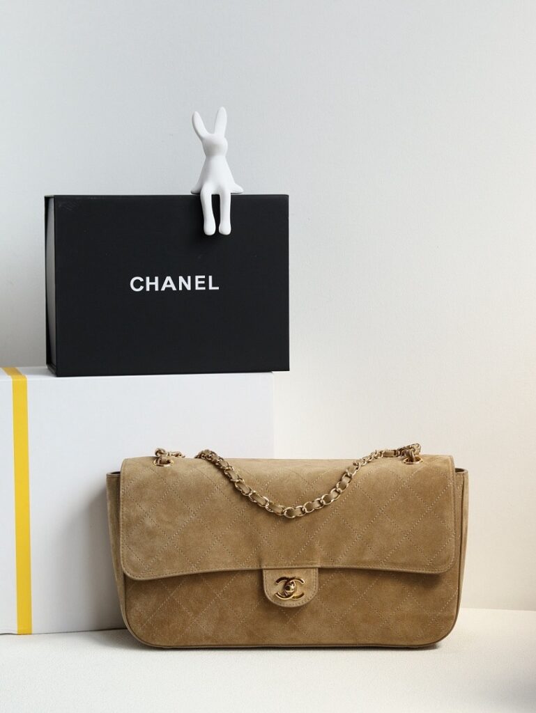 Chanel Bag Style AS2631
