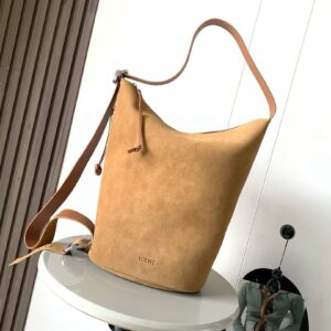 Loewe Bag Style 9158