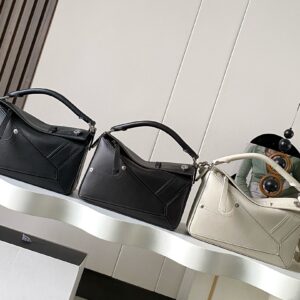 Loewe Bag Style 9109