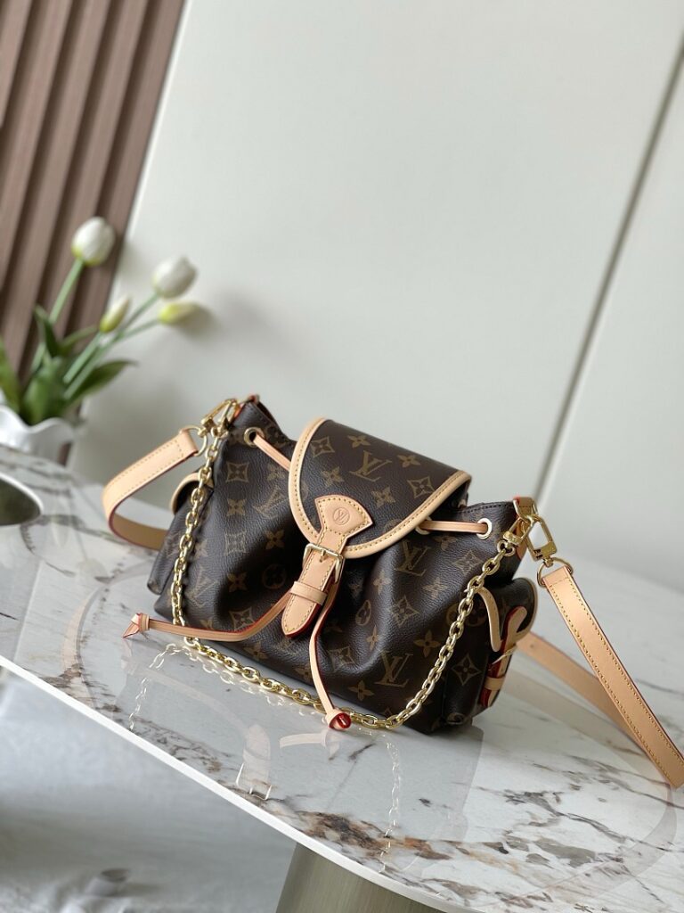 Louis Vuitton Bag Style M25085