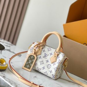 Louis Vuitton Bag Style M24709