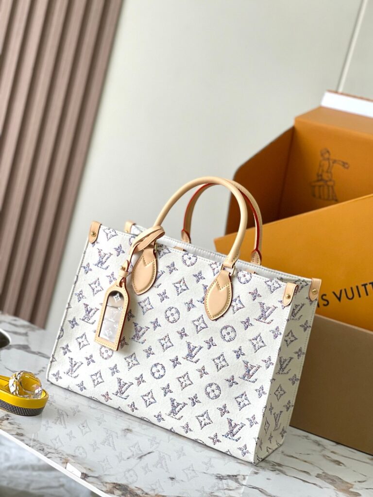 Louis Vuitton Bag Style M24708