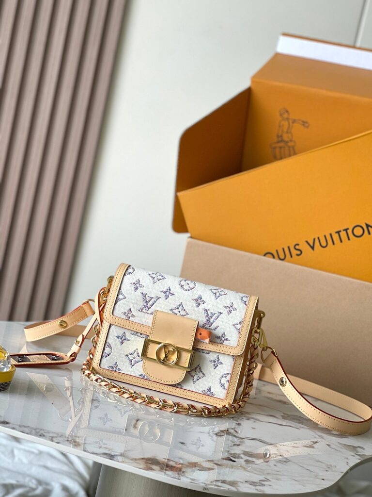 Louis Vuitton Bag Style M24841