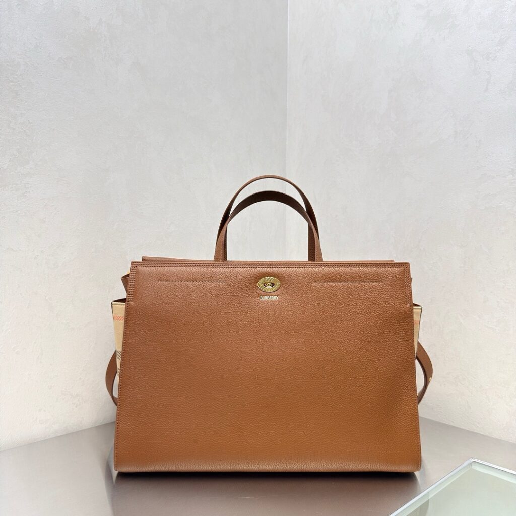 Burberry Bag Style 241726194