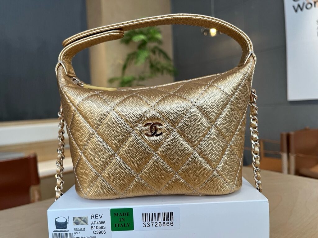 Chanel Bag Style AP4386