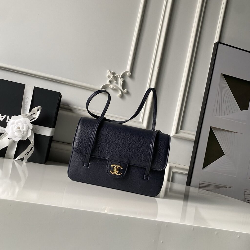Chanel Bag Style AS6130