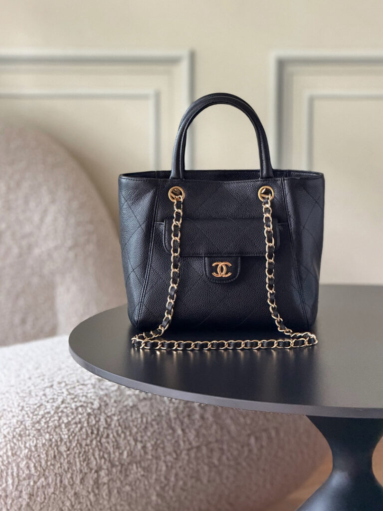Chanel Bag Style AS6025