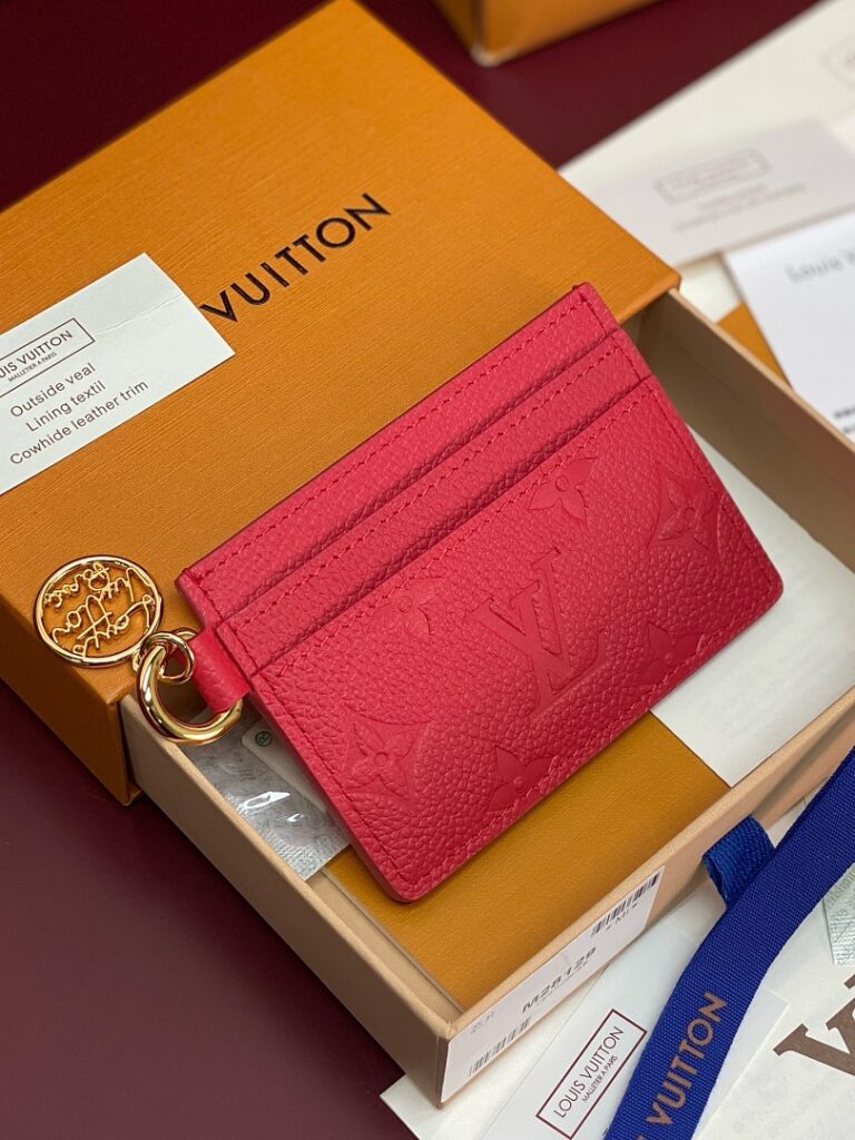 Louis Vuitton Bag Style M28129
