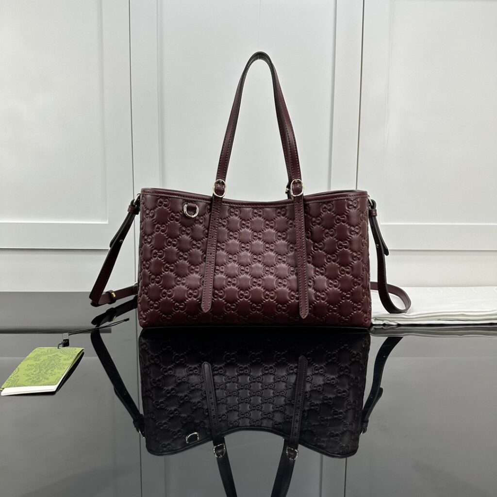 Gucci Bag Style 815214