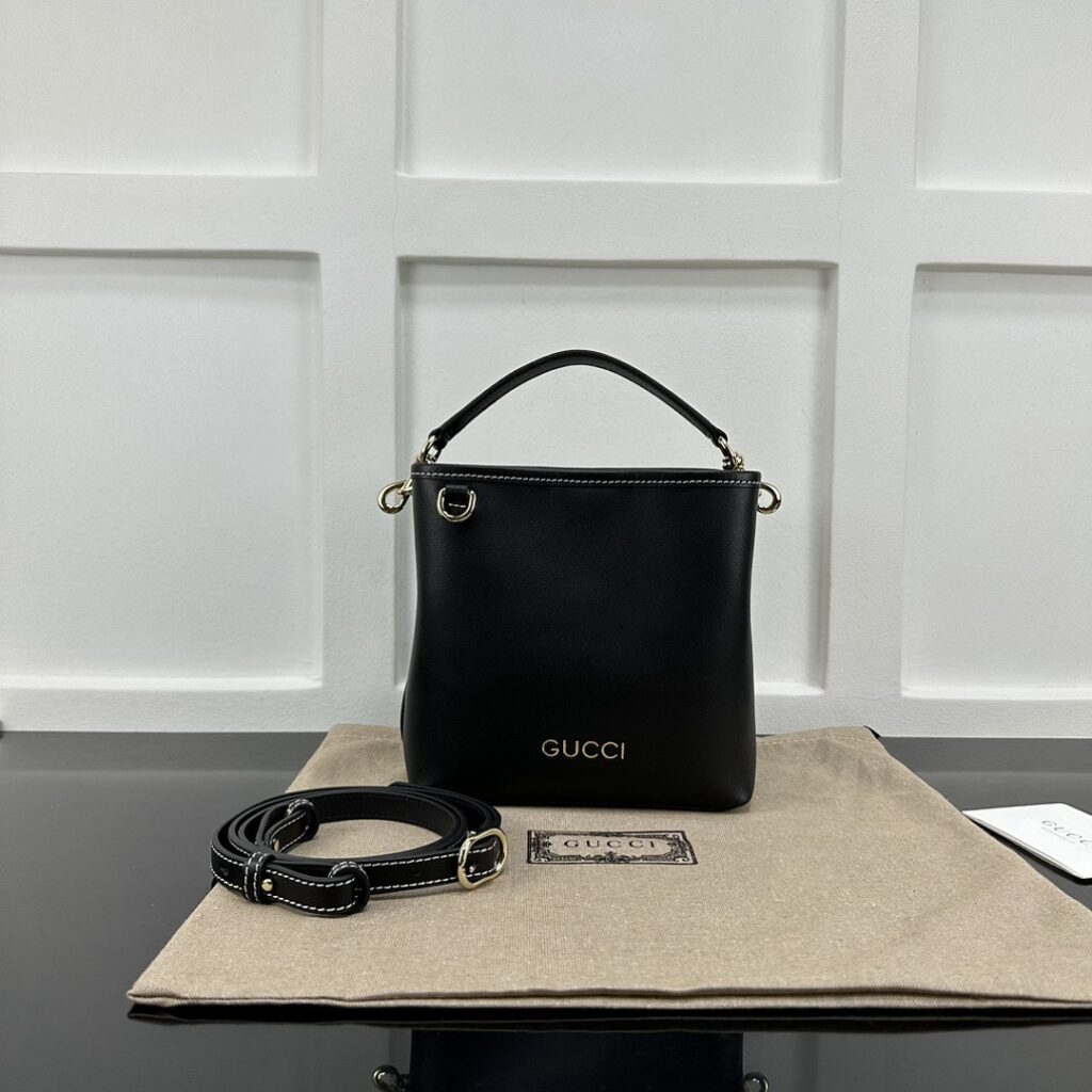 Gucci Bag Style 815118
