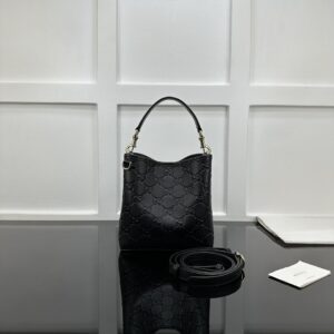 Gucci Bag Style 815118