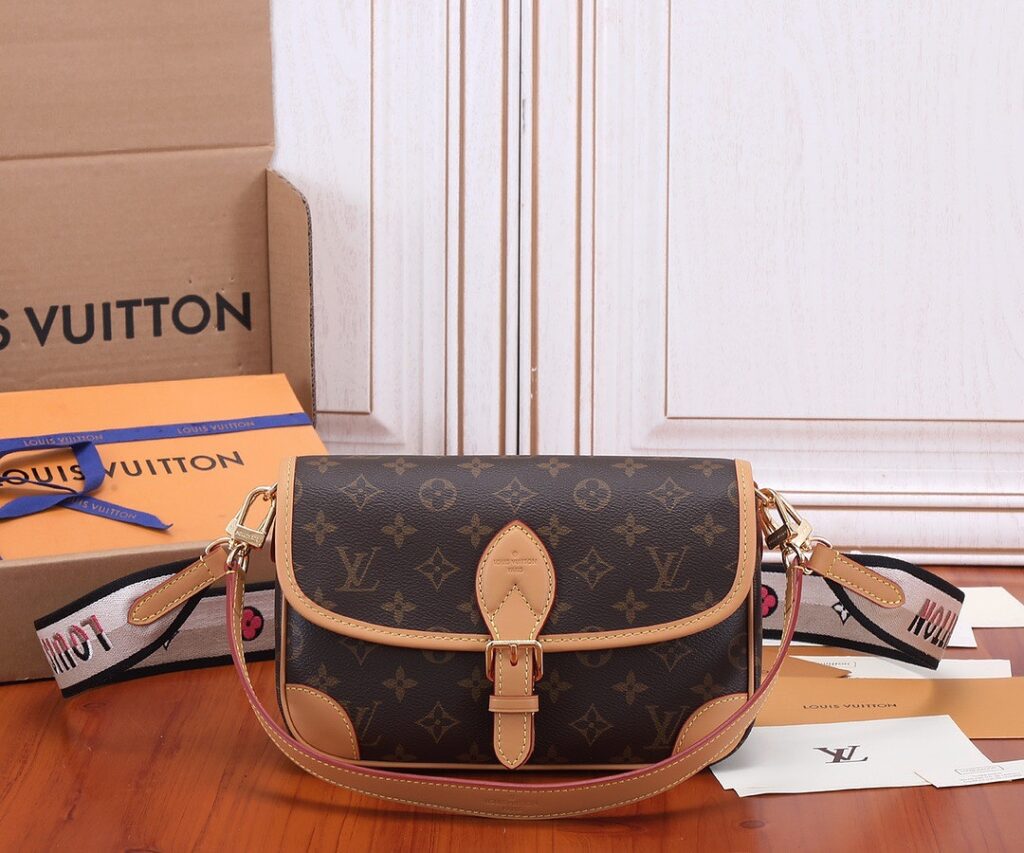 Louis Vuitton Bag Style M45985