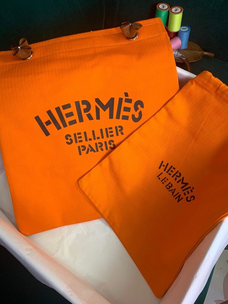 Hermes Bag Style 242555760