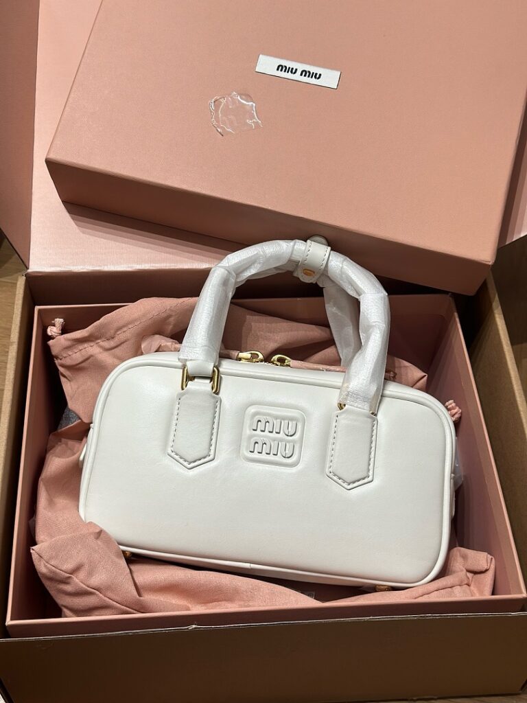 Miu Miu Bag Style 242658618