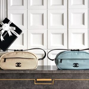 Chanel Bag Style 242660653