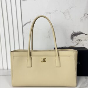 Chanel Bag Style 6243