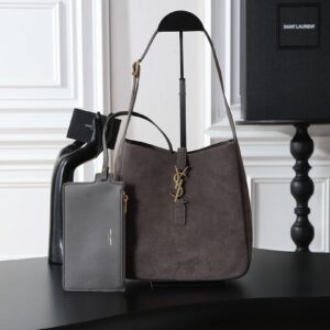 Saint Laurent Bag Style 713938